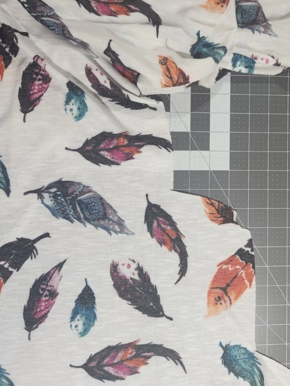 4 yards Hacci Knit Fabric White with Colorful Feathers ... Beautiful!